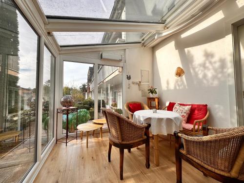 Comida y bebida, Pension zum Lowen, Parkplatz, Wlan, Zentral in Bad Steben