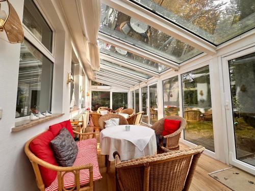 Terraza/balcón, Pension zum Lowen, Parkplatz, Wlan, Zentral in Bad Steben