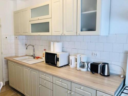 蒂米什瓦拉 Joy City Stay Family Ultracentral 3星级 单人房 餐厅