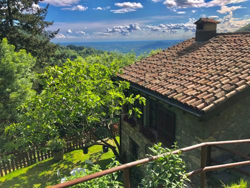 Rustico Bellavista in Caneggio, Schweiz