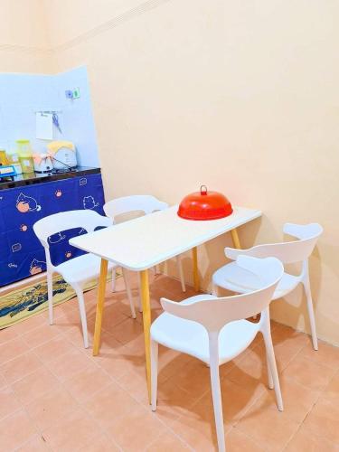 Homestay Bourgenvilla Sura tengah Dungun Terengganu in Dungun