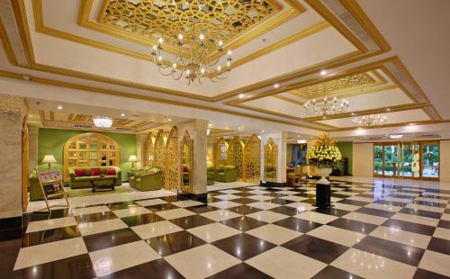 エントランス（玄関）, ホテル クラークス シラツ アグラ (Hotel Clarks Shiraz Agra) in アーグラ