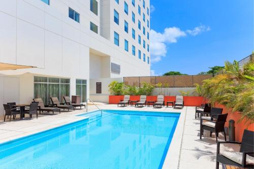 Swimming pool, Courtyard by Marriott Ciudad del Carmen Campeche in Ciudad Del Carmen
