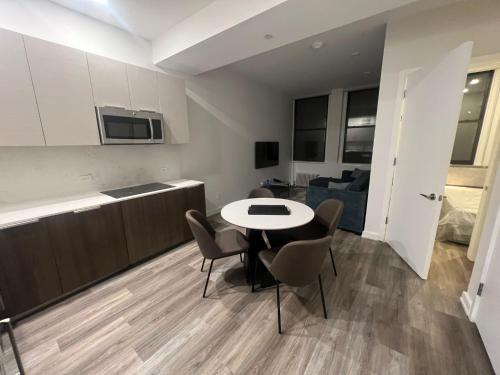 Luxury 2 BD unit in Financial District, New York (Foto 2)