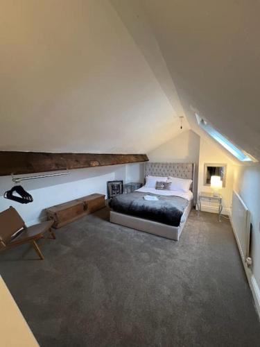 6 bed house - 12 minutes to City Centre, Birmingham