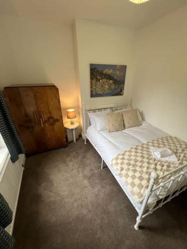 6 bed house - 12 minutes to City Centre, Birmingham (photo 9)