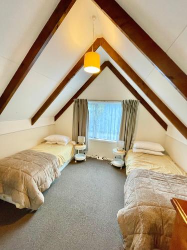 OK Holiday Unit #5 - Queenstown Holiday Apartment - image 3