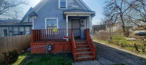 Niagra Falls - 3 Bedroom Apartment in Niagara Falls, USA