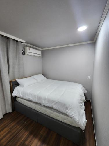 Suyu Station Motel, Seoul