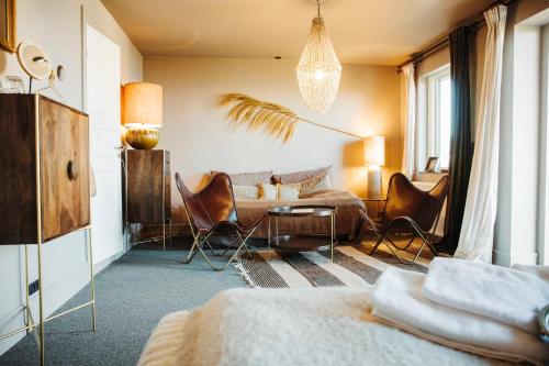 The Falcon Hotel in ซันด์วิก