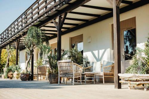 The Falcon Hotel in ซันด์วิก