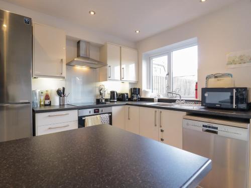 ทัศนียภาพภายนอกโรงแรม, 25 Resbury Close in ซอว์สตัน