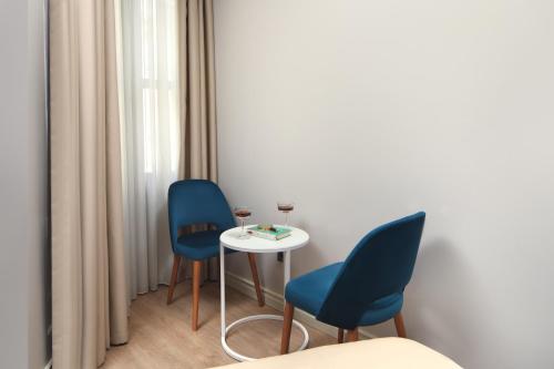 Ess Hotel - image 10