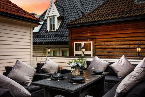 Kong Oscars gate 28 - 301 Kong Oscars gate 28 - 301