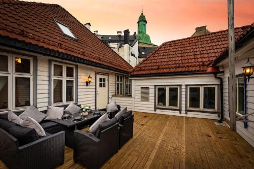 Kong Oscars gate 28 - 301 Kong Oscars gate 28 - 301