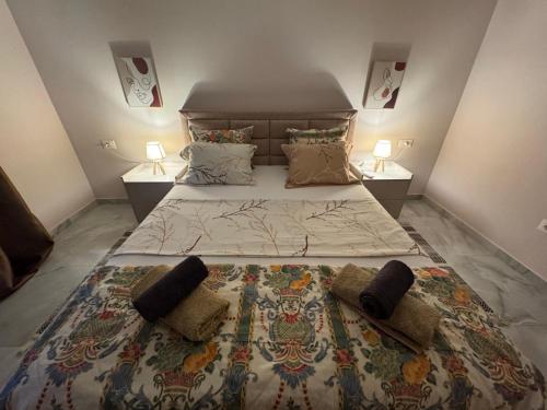 Downtown Deluxe Apartment