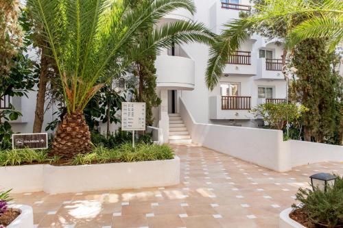 Roc Illetas - image 11