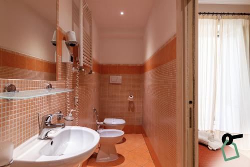 Triple Room image 2
