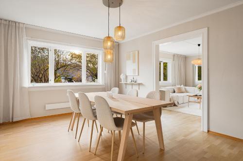 Historical Villa & Green Sanctuary in City Center 5