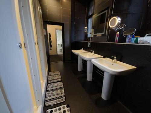 Belford Hostel - image 2