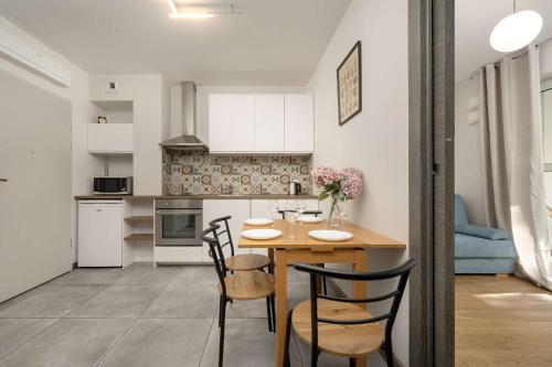 Kukuczki 7 Stylowy Apartament we Wrocławiu by Noclegi Renters, Breslau (Foto 8)