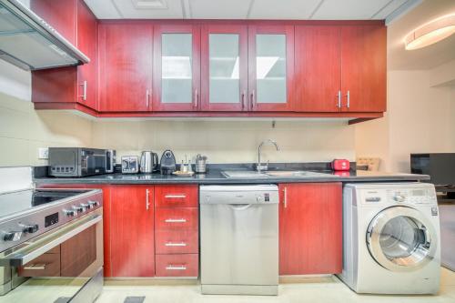 Elite 1 BR in JBR with Marina Views - image 5