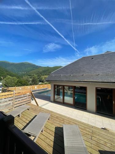 Appartement avec vue sur les montagnes - Au calme et proche du centre ville