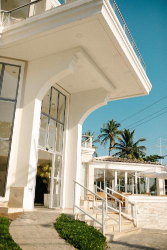 The Falls Hotel - Frente mar