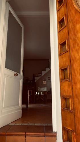 Зовнішній вигляд готелю, FF Houses - Centro Storico Ottaviano in Отавіано