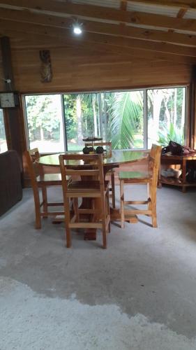 Fasiliti, Barton Creek Unique Resort in Seven Miles El Progresso