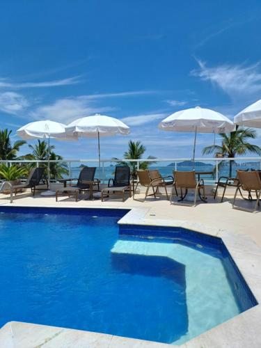 The Falls Hotel - Frente mar