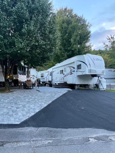 Mountain Creek camper in Rocky Grove, Vereinigte Staaten von Amerika