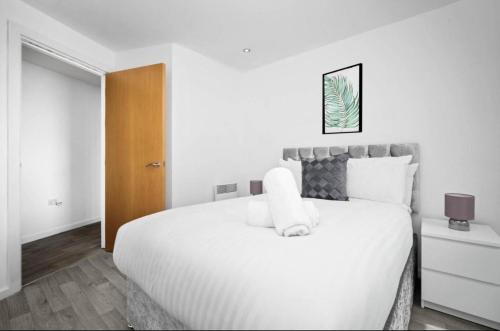 2 bedroom apartment with balcony and parking, Birmingham (fotografie 5)