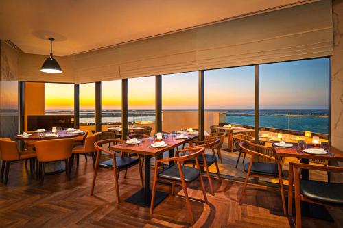 Restaurant, JA Beach Hotel, Dubai near Motiongate Dubai