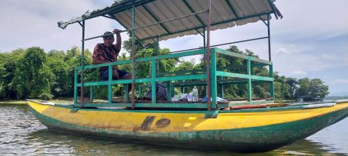 Hotel white house mahiyanganaya