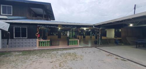 Exterior view, Sukau Village View Stay & Backpackers in Kota Kinabatangan