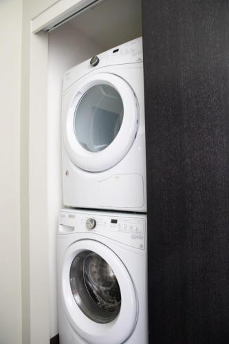 Flexhome East Town 2BR MF6 Flexhome East Town 2BR MF6