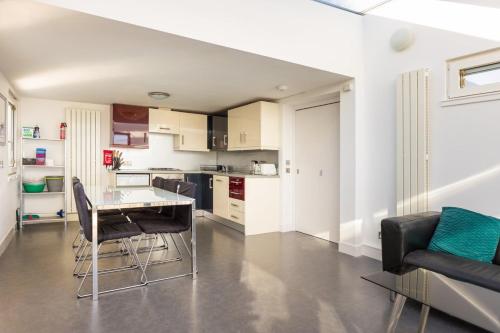 GuestReady - Modern home near Craigmillar area in Prestonfield