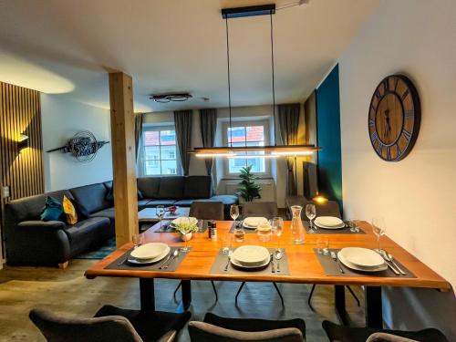 StayZen Holz & Hirsch Deluxe Hideaway zentral mit Parkplatz StayZen Holz & Hirsch Deluxe Hideaway zentral mit Parkplatz