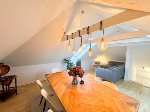 Spacious and modern house close to Arhus Center in Aabyhoj