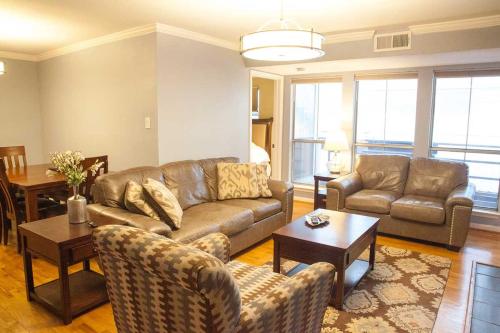 Three-Bedroom Premium Apartment image 6