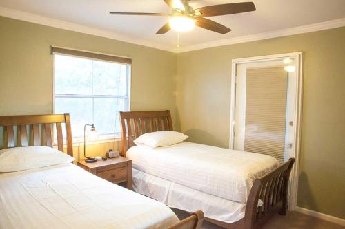 Three-Bedroom Premium Apartment image 2