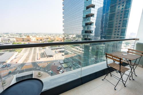 Modern and Chic - Studio - JLT - image 6