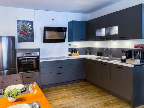 廚房, StayZen Holz & Hirsch Deluxe Hideaway zentral mit Parkplatz in 阿爾高伊斯尼