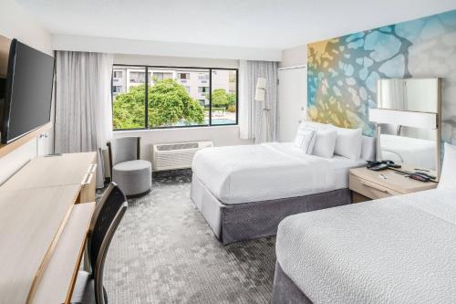 2 queen beds
