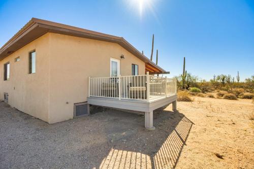 Secluded Marana Home with Viewing Decks and Privacy - image 12
