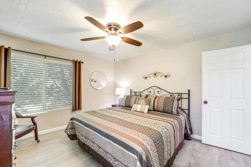 Mtn-View Condo with Hot Tub Access in Sedona!, Sedona (fotografie 9)