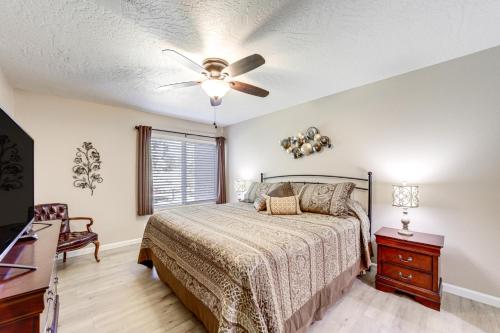 Mtn-View Condo with Hot Tub Access in Sedona!, Sedona (fotografie 7)