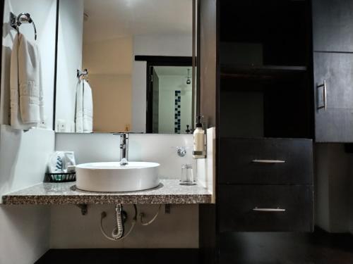 Standard Double Room image 8
