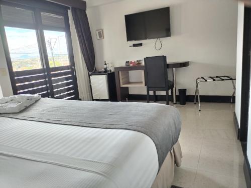 Superior Double Room image 9